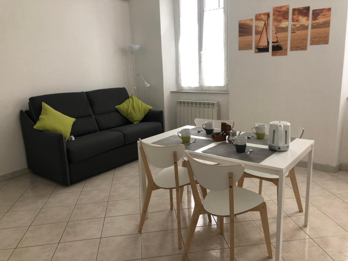Due Ale - Nuova Casa Di Corte A ตรีเอสเต ภายนอก รูปภาพ